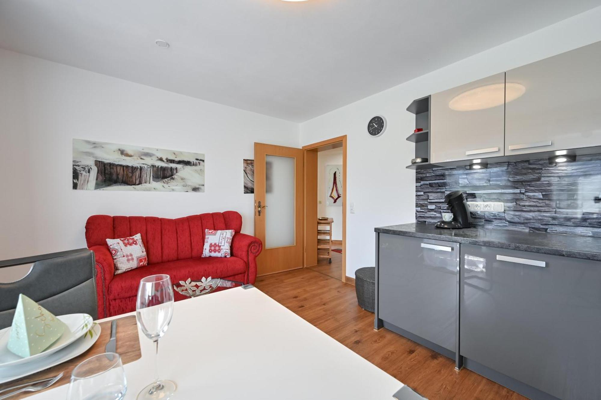 Ferienwohnung Herzstueck Im Haus Schlossblick Fussen Bagian luar foto