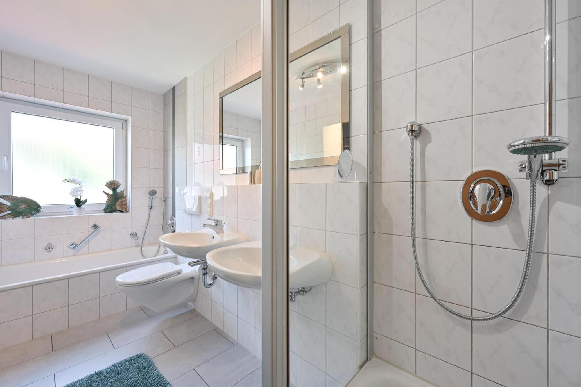 Ferienwohnung Herzstueck Im Haus Schlossblick Fussen Bagian luar foto